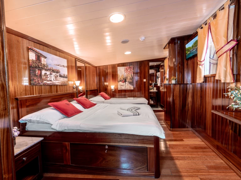 Segelboot mieten in Split zum besten Preis