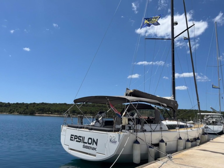 Segelboot mieten in Šibenik zum besten Preis