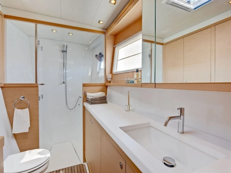 YachtCharter in Port Grimaud - Lagoon Lagoon 450 F auf SamBoat