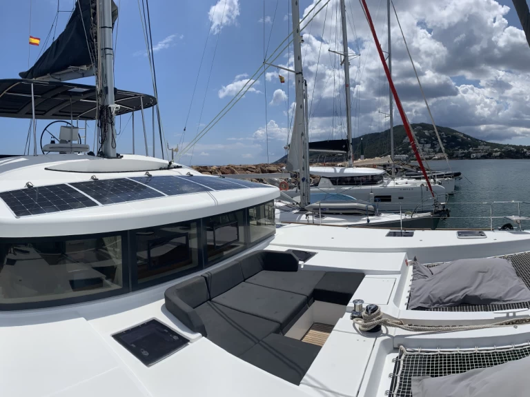 Katamaran mit oder ohne Skipper Lagoon mieten in Santa Eulària des Riu