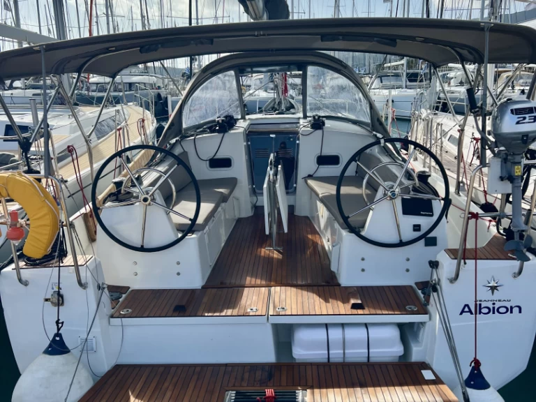 Bootsverleih Jeanneau Sun Odyssey 380 Kos Samboat