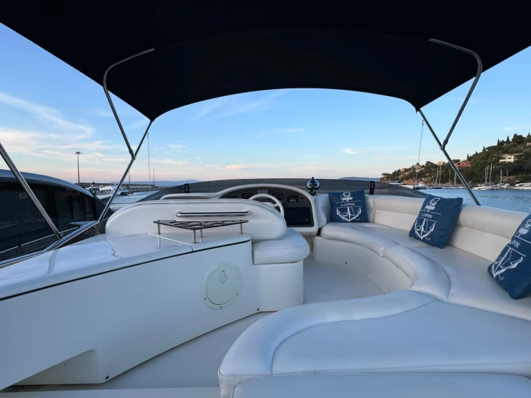 Motorboot mit oder ohne Skipper Azimut mieten in Porto Santo Stefano