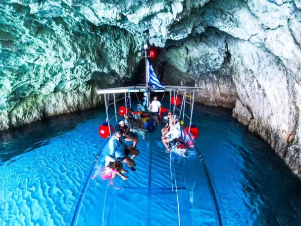 YachtCharter in Kerí - Custom Made Clear boat auf SamBoat