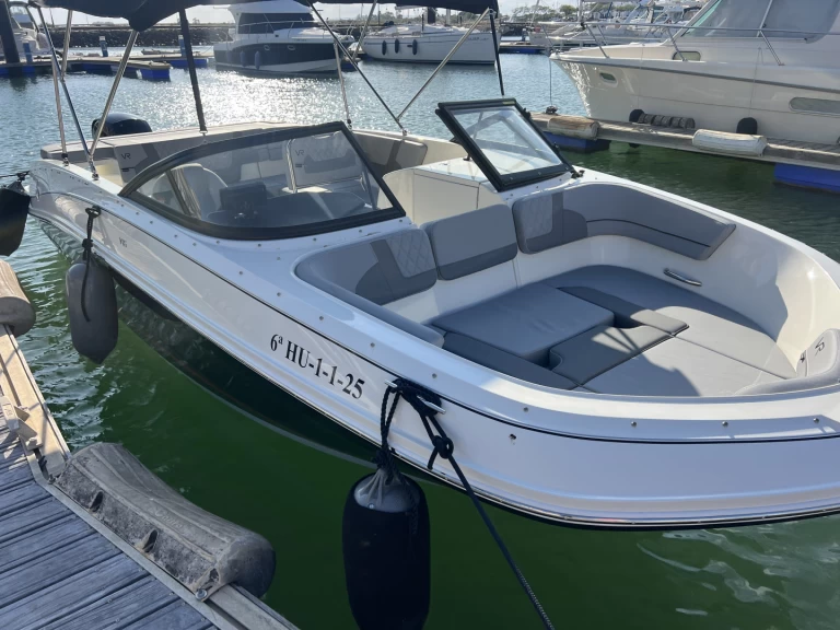Bootsverleih Bayliner VR6 OB Ayamonte Samboat