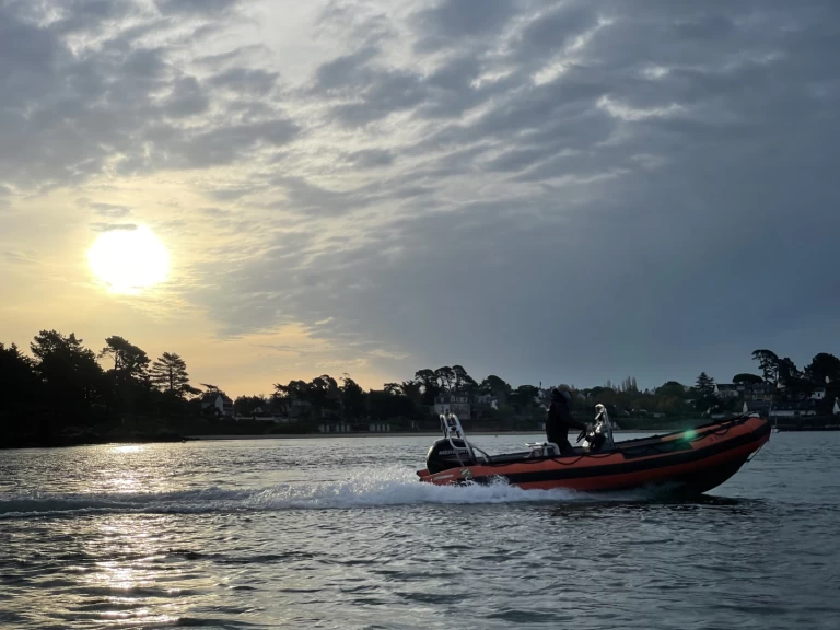 YachtCharter in Baden - Zodiac Zodiac 600 SRMN auf SamBoat