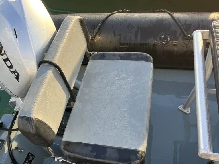 Ein Bombard Explorer 500 mieten in L'Herbaudière