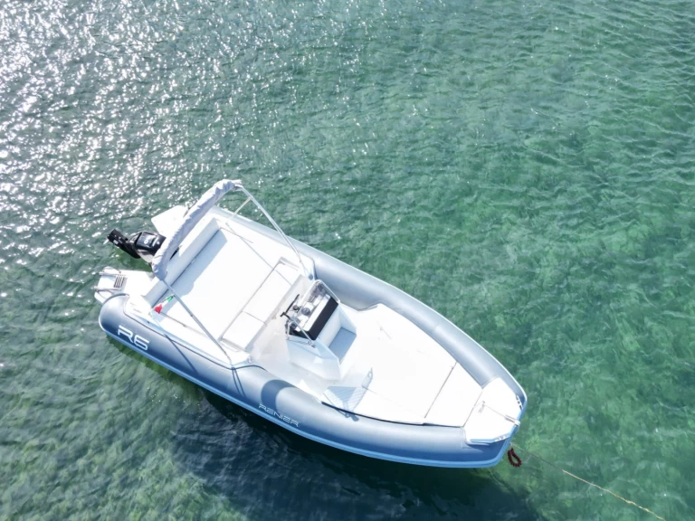 Schlauchboot mieten in Panarea zum besten Preis