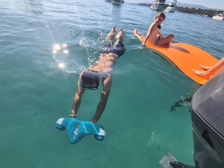 YachtCharter in Vieux Port de Cannes - Bénéteau Flyer 6.6 SUNdeck auf SamBoat