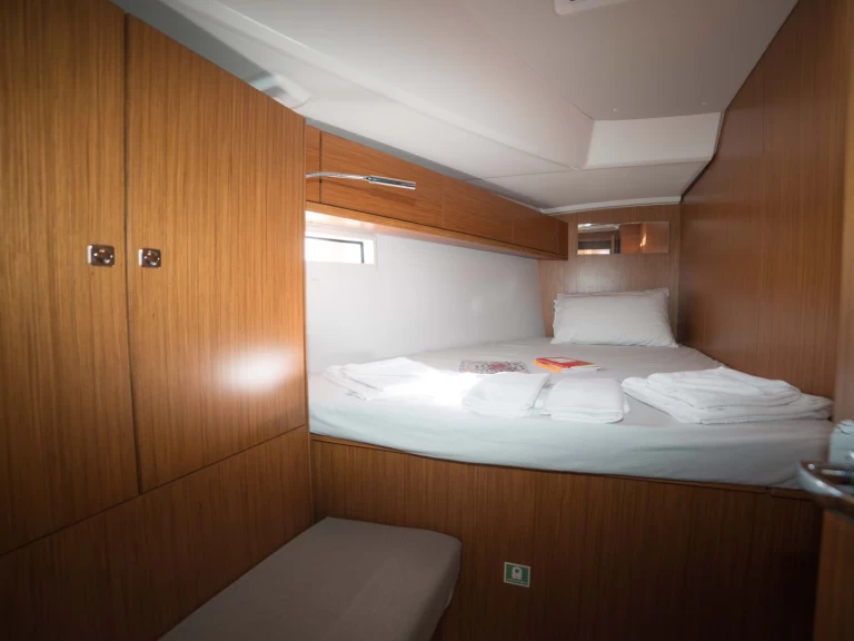 YachtCharter in Lavrion - Bavaria Cruiser 46 auf SamBoat