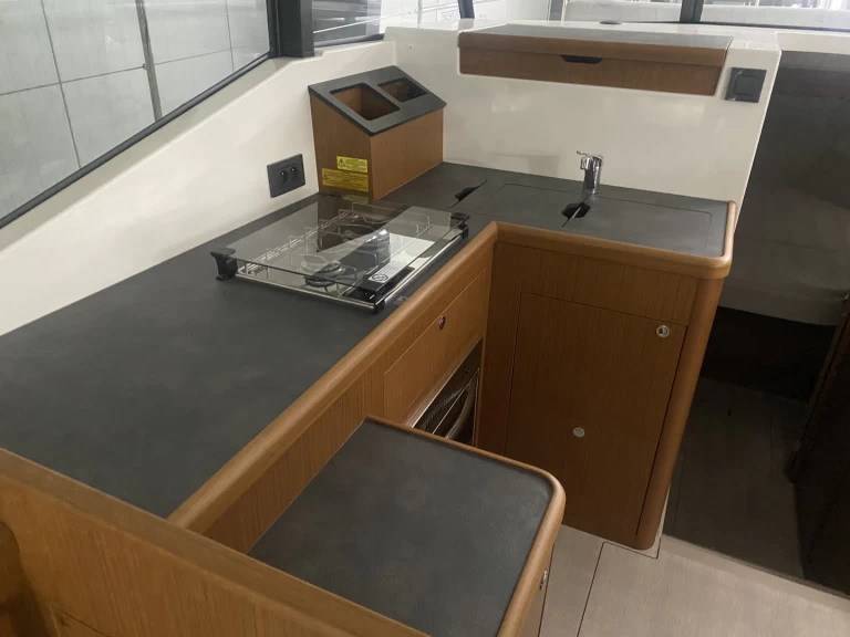 Bootsverleih Bénéteau Swift Trawler 35 Pula Samboat