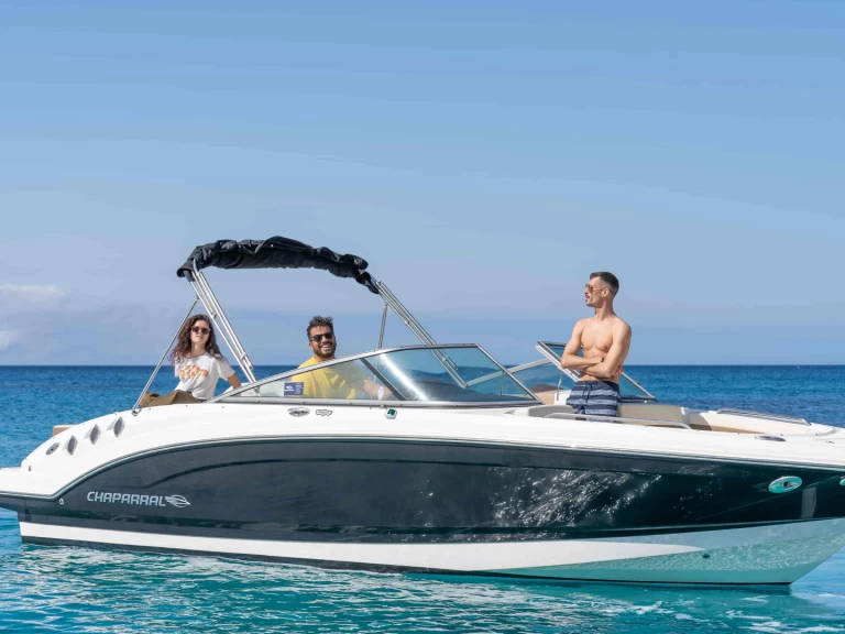 YachtCharter in Sant Antoni de Portmany - Chaparral 246 auf SamBoat
