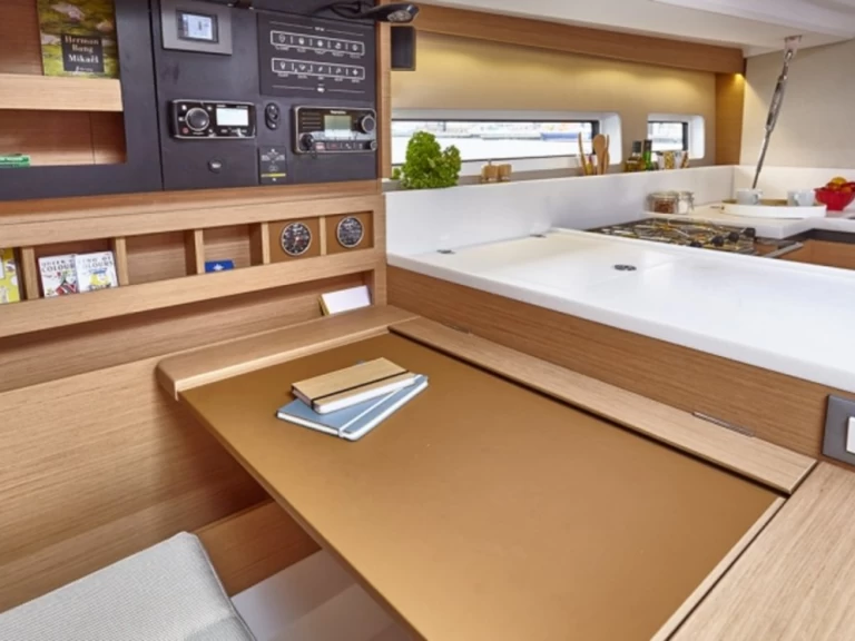 Boot mieten Procida günstig Sun Odyssey 440