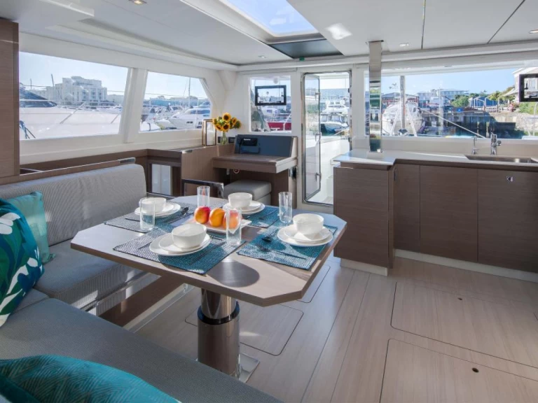 Katamaran mieten in Nassau - Leopard Leopard 42