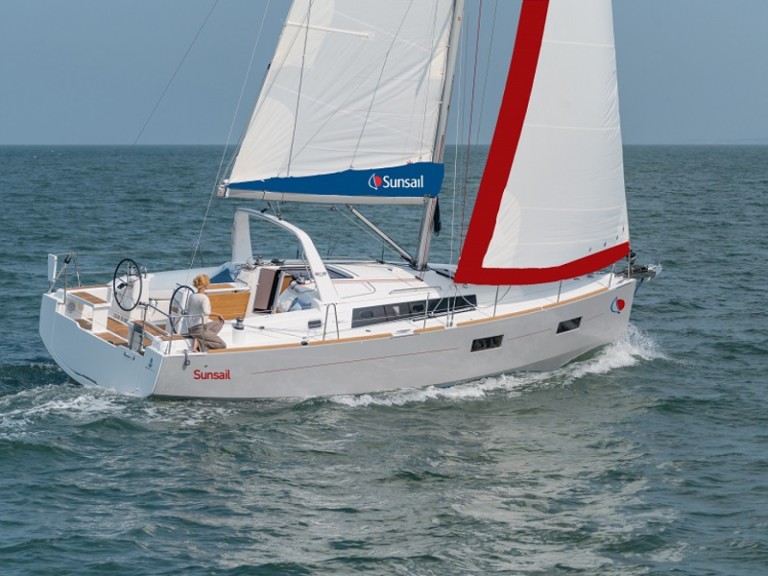 YachtCharter in Procida - Bénéteau Oceanis 38 auf SamBoat
