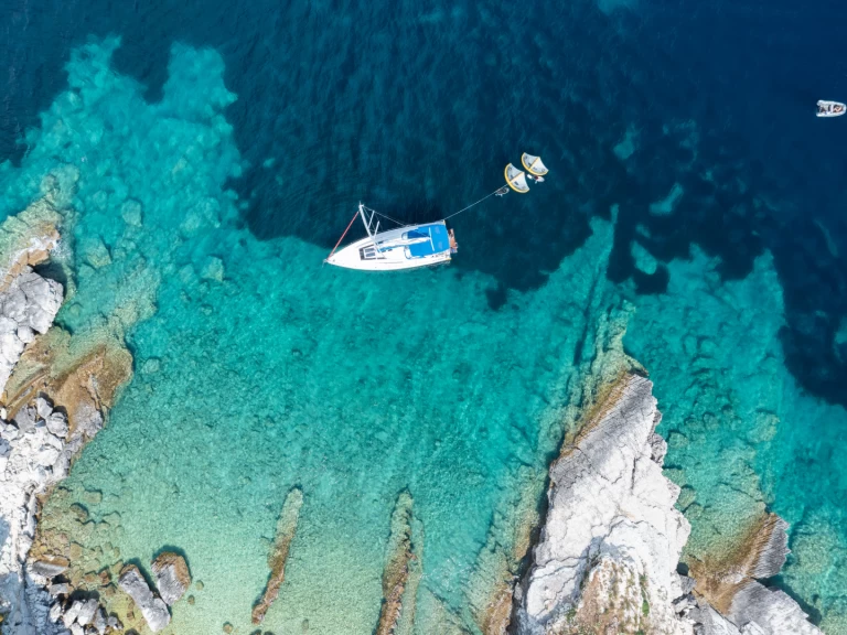 Bénéteau Oceanis 46 mieten Gouviá