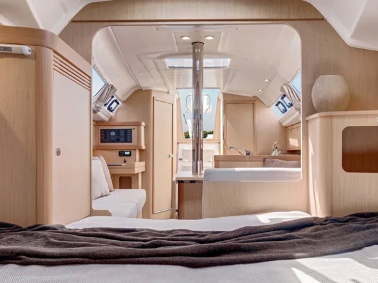 Bénéteau Oceanis 31 mieten Procida
