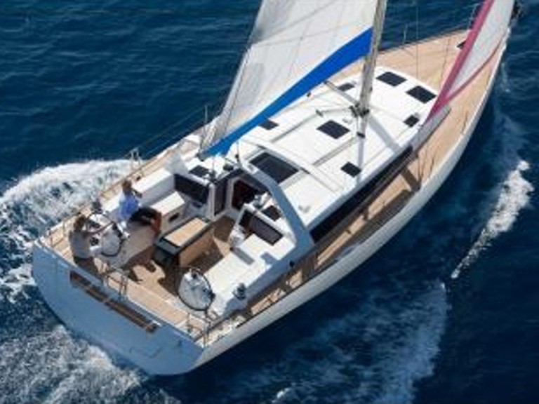 YachtCharter in Cannigione di Arzachena - Bénéteau Oceanis 48 auf SamBoat