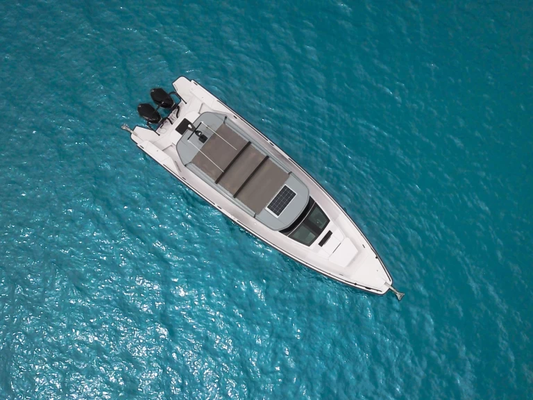 YachtCharter in Anávyssos - Axopar Axopar 37 XC Cross Cabin auf SamBoat