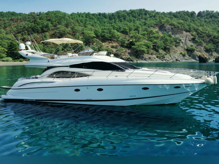 Ein Sunseeker Sunseeker Manhattan 56 mieten in Kemer