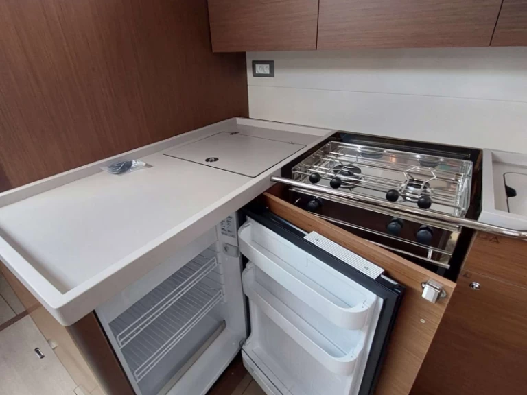 Vermietung Segelboot Bénéteau mit Führerschein