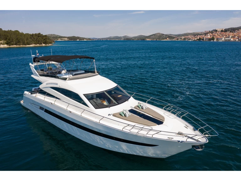 Ein Galeon Galeon 640 Fly mieten in Šibenik