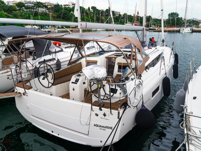 Bootsverleih Jeanneau Sun Odyssey 410 Lefkáda Samboat