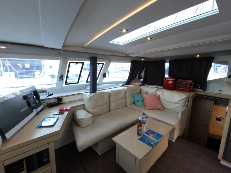 Fountaine Pajot Lucia 40 mieten Road Town