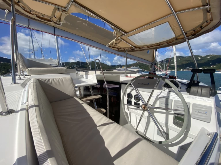 Katamaran mieten in Road Town zum besten Preis