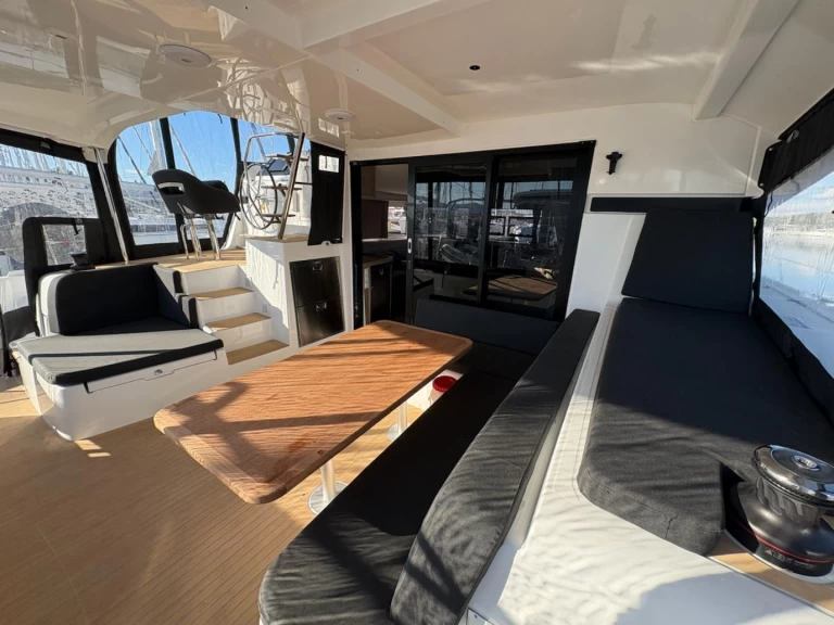 Katamaran mieten in Sukošan zum besten Preis