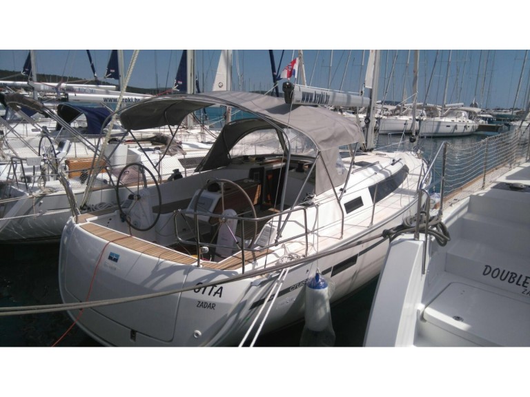 Bavaria Cruiser 37 mieten Sukošan