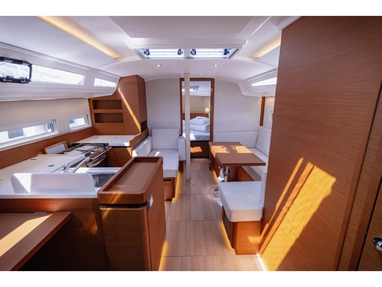 Boot mieten Kaštel Gomilica günstig Sun Odyssey 410