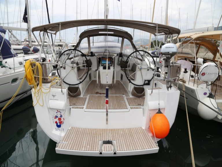 Segelboot mieten in Kaštel Gomilica - Jeanneau Sun Odyssey 479