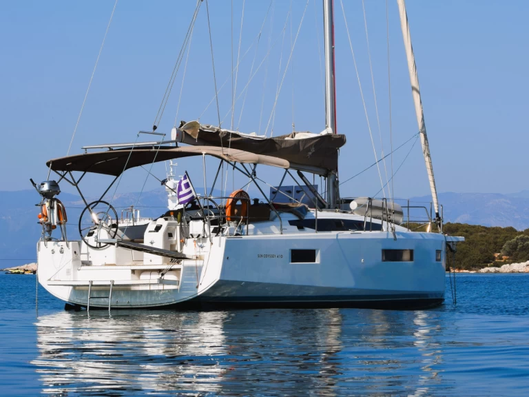 Boot mieten Álimos günstig Sun Odyssey 410