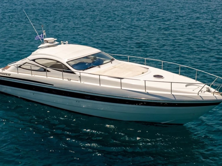 Vermietung Motorboot Pershing mit Führerschein