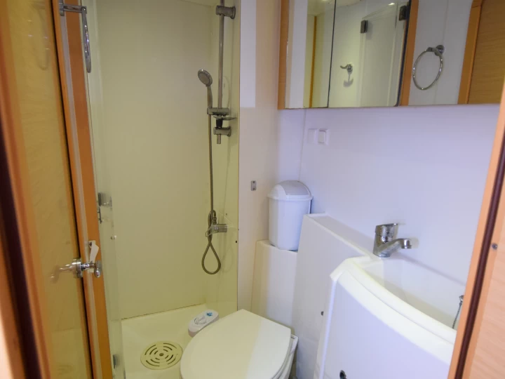 Vermietung Katamaran Lagoon mit Führerschein