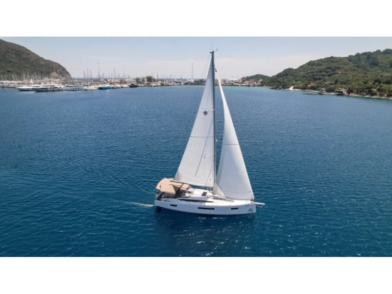 Ein Jeanneau Sun Odyssey 410 mieten in Marmaris