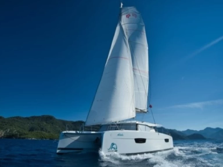 Fountaine Pajot Astrea 42 mieten Marmaris