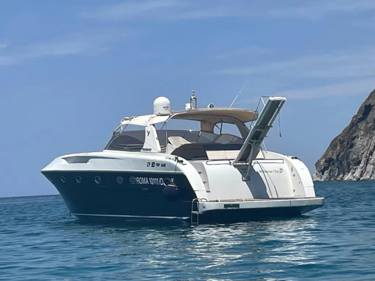 YachtCharter in Nettuno - Rizzardi Rizzardi 50 Top Line auf SamBoat