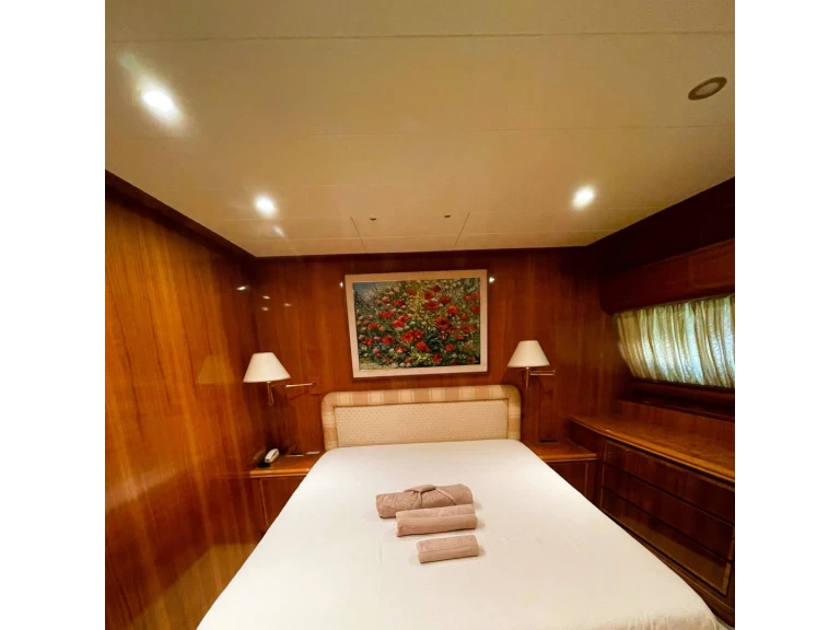 Boot mieten Salerno günstig Canados 86 Fly  