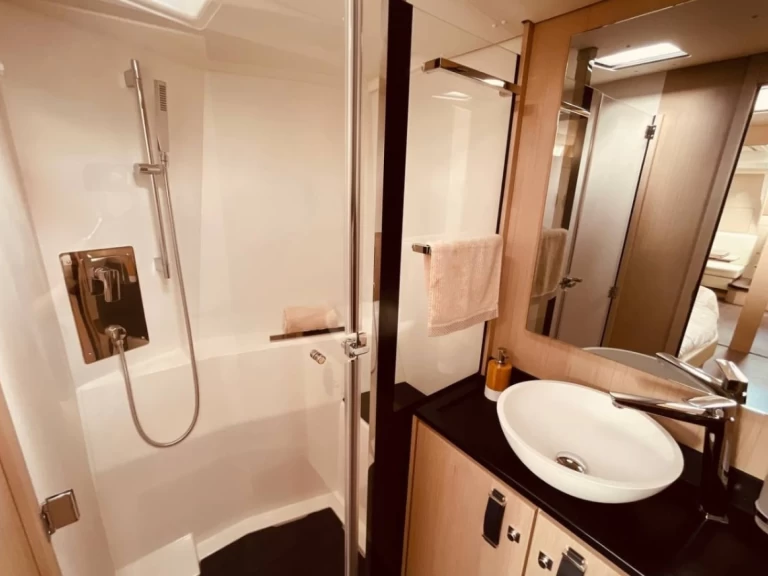 Jeanneau Jeanneau 55 mieten Salerno