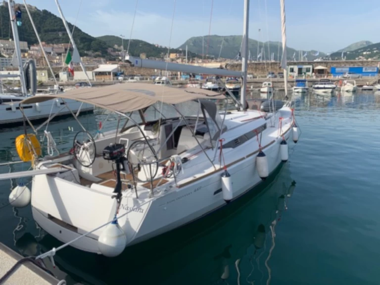 Bootsverleih Jeanneau Sun Odyssey 449 Salerno Samboat