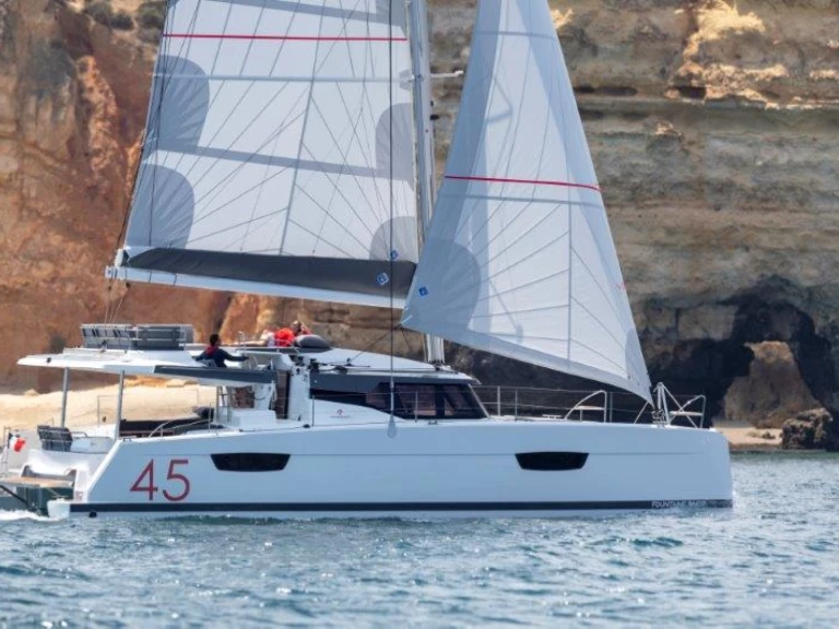 Ein Fountaine Pajot Elba 45 mieten in Palma de Mallorca