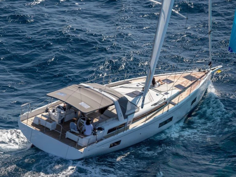 Ein Bénéteau Oceanis 54 mieten in Palma de Mallorca