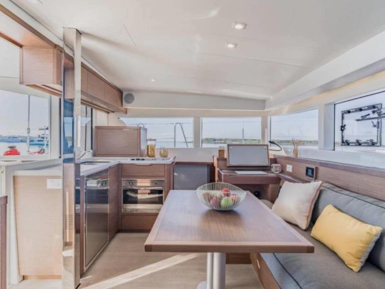 Boot mieten Lefkáda günstig Lagoon 40