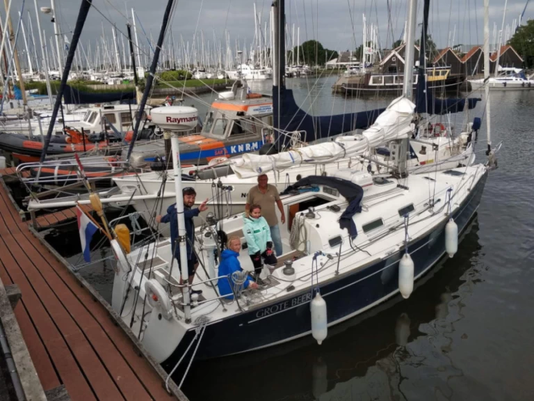 Vermietung Segelboot Bénéteau mit Führerschein