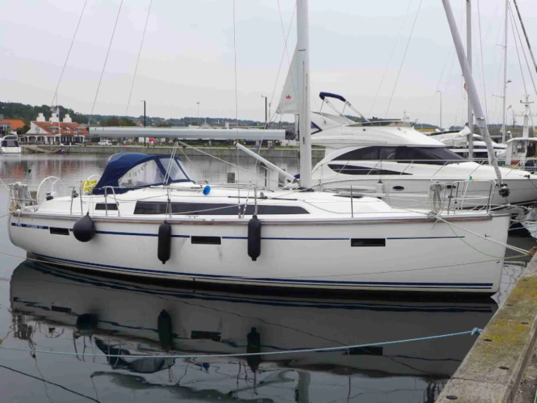 YachtCharter in Altefähr - Bavaria Cruiser 37 auf SamBoat