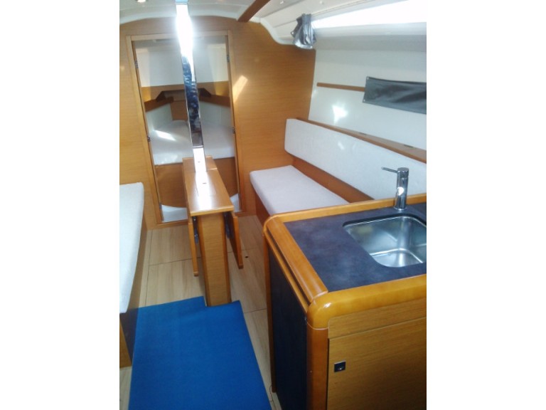 Segelboot mit oder ohne Skipper Jeanneau mieten in Trapani