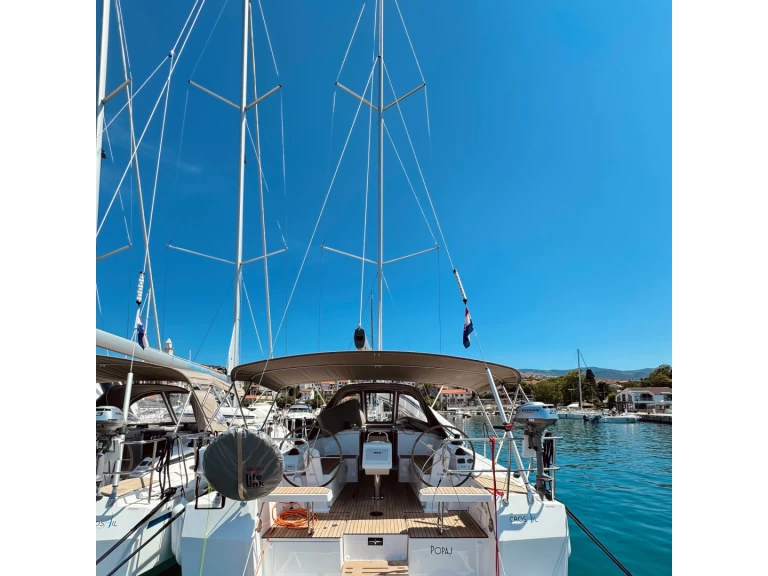 Ein Bavaria Bavaria C38 mieten in Novi Vinodolski