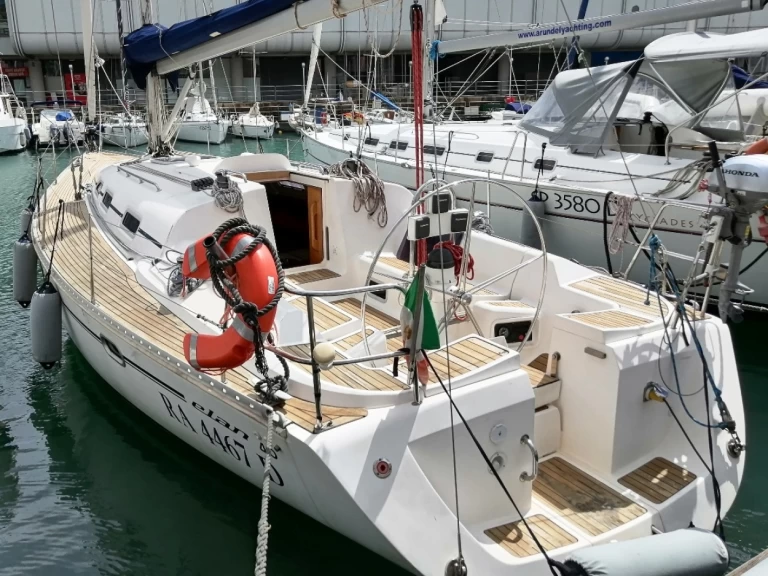 Segelboot mit oder ohne Skipper Elan mieten in Genua 