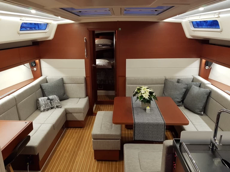 Segelboot mit oder ohne Skipper Hanse mieten in Eidkjosen